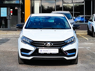 2024 Lada (ВАЗ) Vesta I Рестайлинг (NG), белый, 1173358 рублей, вид 3