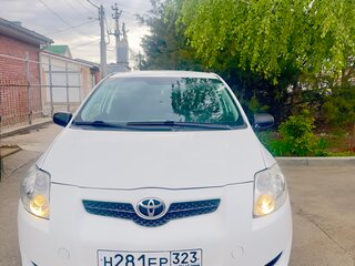 2009 Toyota Auris I, белый, 565000 рублей, вид 4