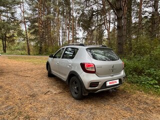 2017 Renault Sandero Stepway II, серый, 800000 рублей, вид 4