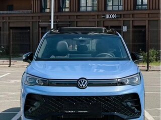 2026 Volkswagen Tiguan III (NA Market), синий, 4870000 рублей, вид 3