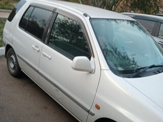 2000 Toyota Raum I, белый, 340000 рублей, вид 4