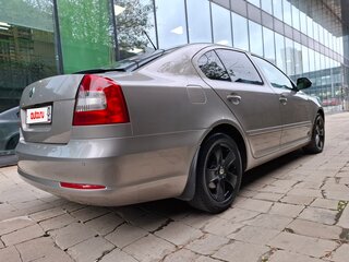 2011 Skoda Octavia II (A5) Рестайлинг, серый, 950000 рублей, вид 5