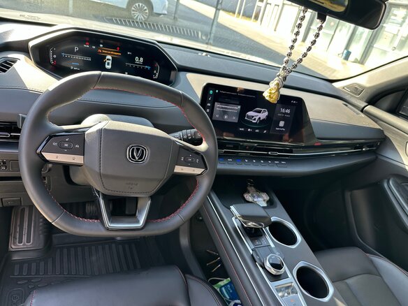 2025 Changan UNI-S I, серый, 2800000 рублей - вид 10