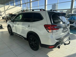2020 Subaru Forester V, белый, 2695000 рублей, вид 4