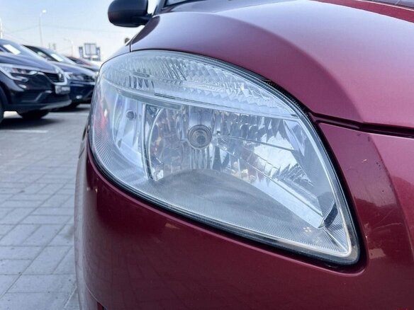 2008 Skoda Fabia II, пурпурный, 455000 рублей - вид 3