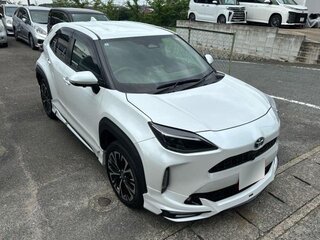 2023 Toyota Yaris Cross I, белый, 1490000 рублей, вид 5