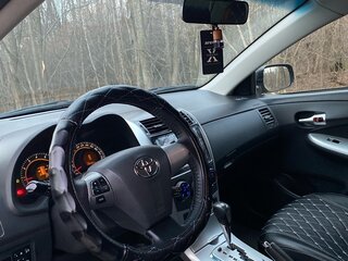 2011 Toyota Corolla X (E140, E150) Рестайлинг, чёрный, 1160000 рублей, вид 4