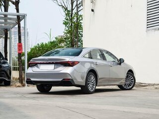 2026 Toyota Avalon V Рестайлинг 2, серебристый, 4180000 рублей, вид 3