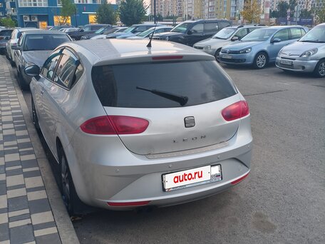 2012 SEAT Leon II Рестайлинг, серебристый, 950000 рублей, вид 2