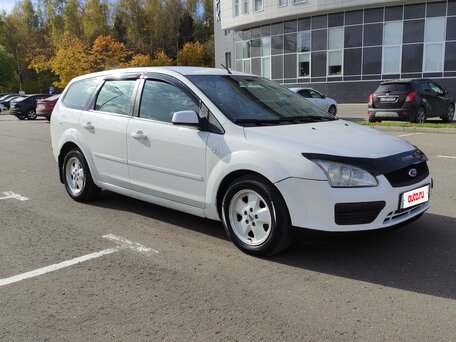 2005 Ford Focus II, белый, вид 1