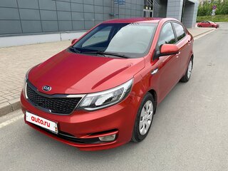 2016 Kia Rio III Рестайлинг, красный, 900000 рублей, вид 3