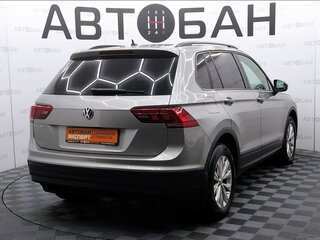 2020 Volkswagen Tiguan II, серый, 2194000 рублей, вид 3