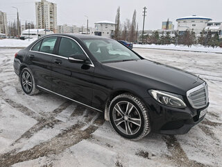 2014 Mercedes-Benz C-Класс 250 BlueTEC IV (W205), чёрный, 2400000 рублей, вид 3
