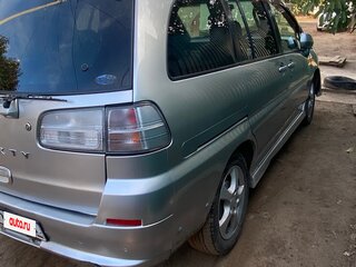 2002 Nissan Liberty, серый, 370000 рублей, вид 3