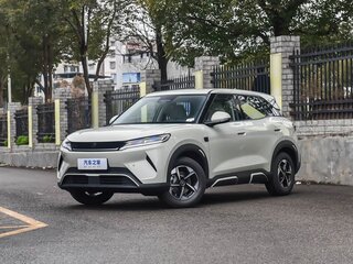 2025 BYD Yuan Up 45.12 kWh, белый, 2050003 рублей, вид 1