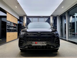 2026 Volkswagen Tiguan L Pro III (China Market), чёрный, 5099000 рублей, вид 2