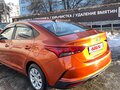 2022 Hyundai Solaris II Рестайлинг, оранжевый, 1699999 рублей - вид 7