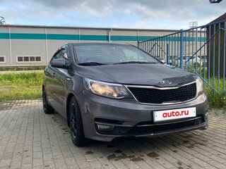 2016 Kia Rio III Рестайлинг, серый, 1075000 рублей, вид 3