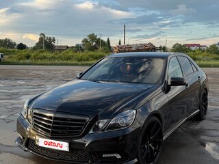 2010 Mercedes-Benz E-Класс 200 5G-Tronic IV (W212, S212, C207), чёрный, 1530000 рублей, вид 1