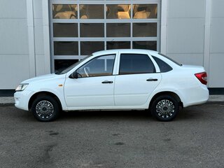 2013 Lada (ВАЗ) Granta I, белый, 326000 рублей, вид 2