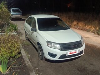 2014 Lada (ВАЗ) Granta I, белый, 260000 рублей, вид 2