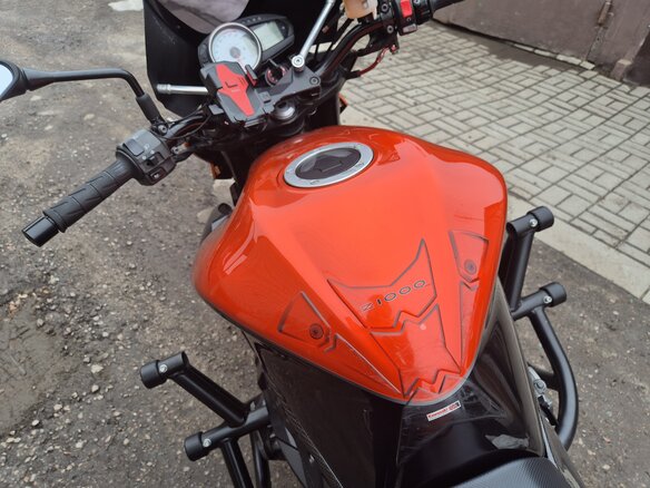 2009 Kawasaki Z 1000, оранжевый, 460000 рублей - вид 13