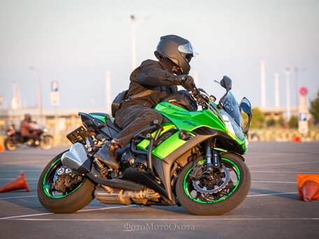 2014 Kawasaki Z 1000SX, зелёный, 950000 рублей, вид 5
