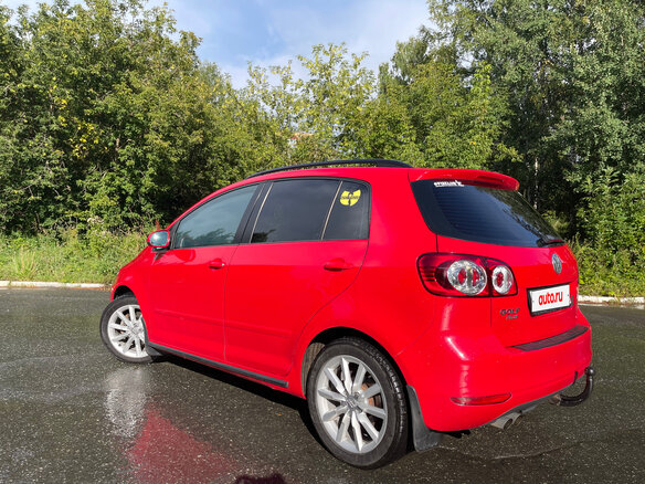 2011 Volkswagen Golf Plus II, красный, 1399000 рублей - вид 13