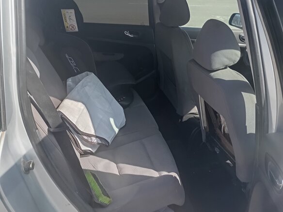 2004 Peugeot 307 I, серый, 250000 рублей - вид 7