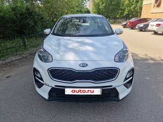 2019 Kia Sportage IV Рестайлинг, белый, 2080000 рублей, вид 1