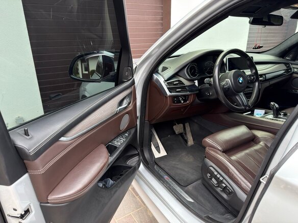 2016 BMW X5 M50d III (F15), серебристый, 3300000 рублей - вид 21