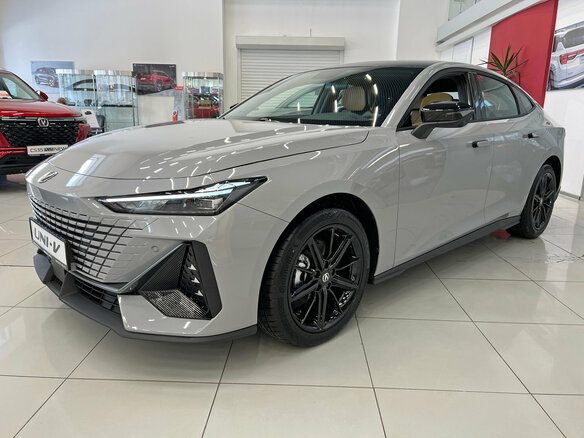 2026 Changan UNI-V I, серый, 3445101 рублей - вид 17