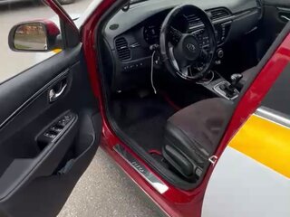2020 Kia Rio IV, красный, 1350000 рублей, вид 2