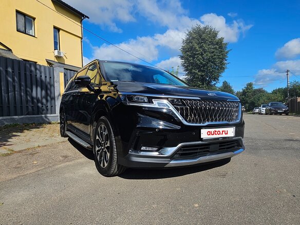 2021 Kia Carnival IV, чёрный - вид 1