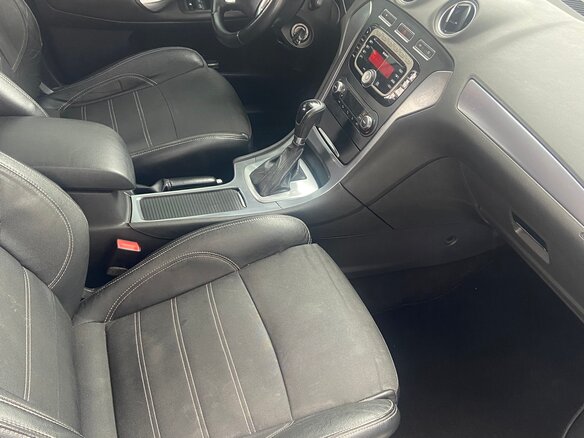 2011 Ford Mondeo IV Рестайлинг, чёрный, 830000 рублей - вид 9