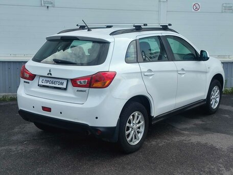 2014 Mitsubishi ASX I Рестайлинг, белый, 1070000 рублей, вид 4