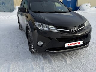 2015 Toyota RAV4 IV (XA40), коричневый, 2150000 рублей, вид 3