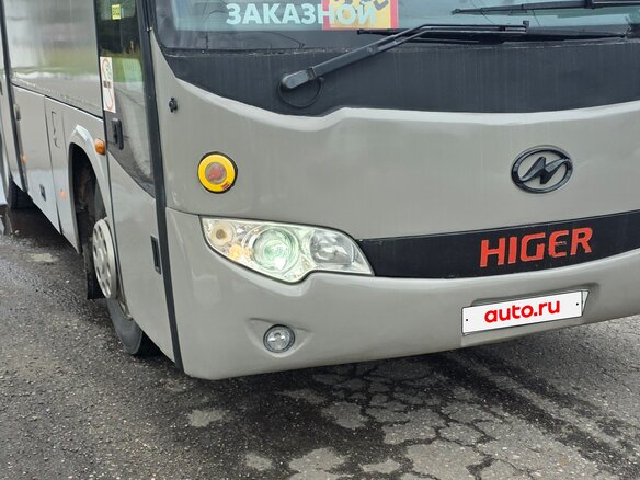 2010 Higer KLQ 6885, серый, 1250000 рублей - вид 2