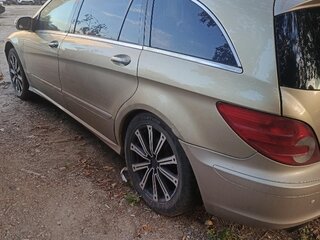 2005 Mercedes-Benz R-Класс 350 I, бежевый, 499999 рублей, вид 4