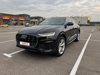 2019 Audi Q8 55 TFSI I (4M), чёрный, 4950000 рублей, вид 3