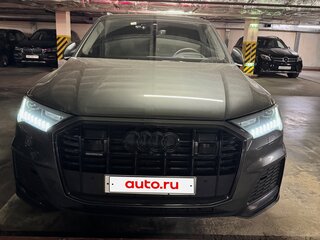 2020 Audi Q7 45 TDI II (4M) Рестайлинг, серый, 7250000 рублей, вид 2