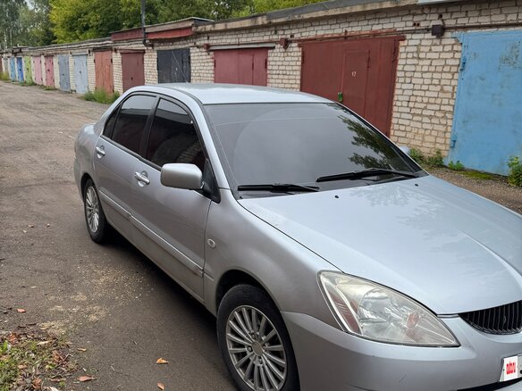 2005 Mitsubishi Lancer IX, серебристый, 370000 рублей - вид 1