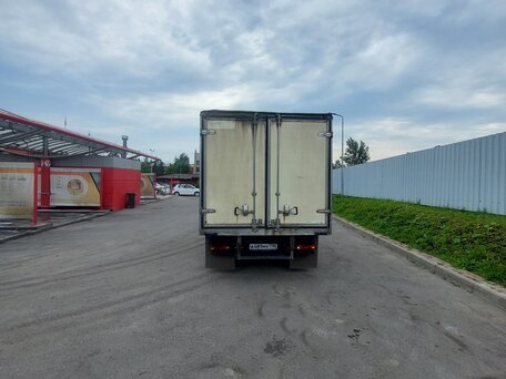 2010 Ford Transit, белый, 1000000 рублей, вид 3