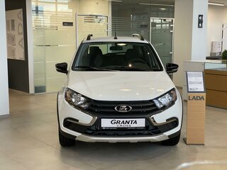 2026 Lada (ВАЗ) Granta Cross I Рестайлинг, белый, 1226000 рублей, вид 2