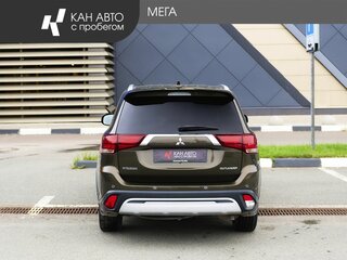 2019 Mitsubishi Outlander III Рестайлинг 3, коричневый, 2498000 рублей, вид 4