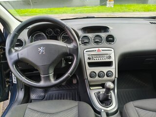 2010 Peugeot 308 I, серый, 240000 рублей, вид 5