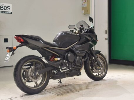 2012 Yamaha XJ6 (FZ6R), серый, 525000 рублей, вид 5
