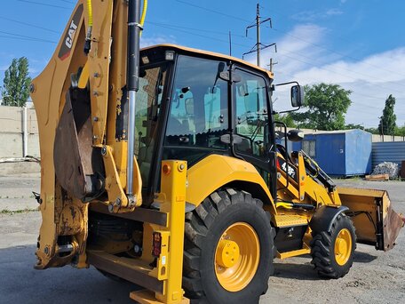 2019 Caterpillar 428F2, жёлтый, 7540000 рублей, вид 2