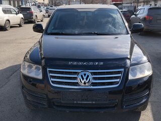 2004 Volkswagen Touareg I, чёрный, 750000 рублей, вид 2