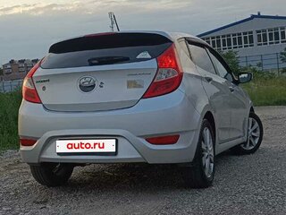 2012 Hyundai Solaris I, серебристый, 840000 рублей, вид 4